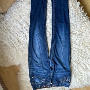 Rock Revival skinny jeans